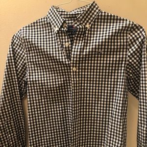 Boys Vineyard Vines button down shirt